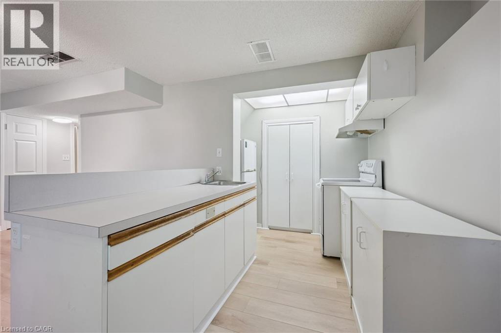 512 Thorndale Drive, Waterloo, Ontario  N2T 2A2 - Photo 26 - 40863453