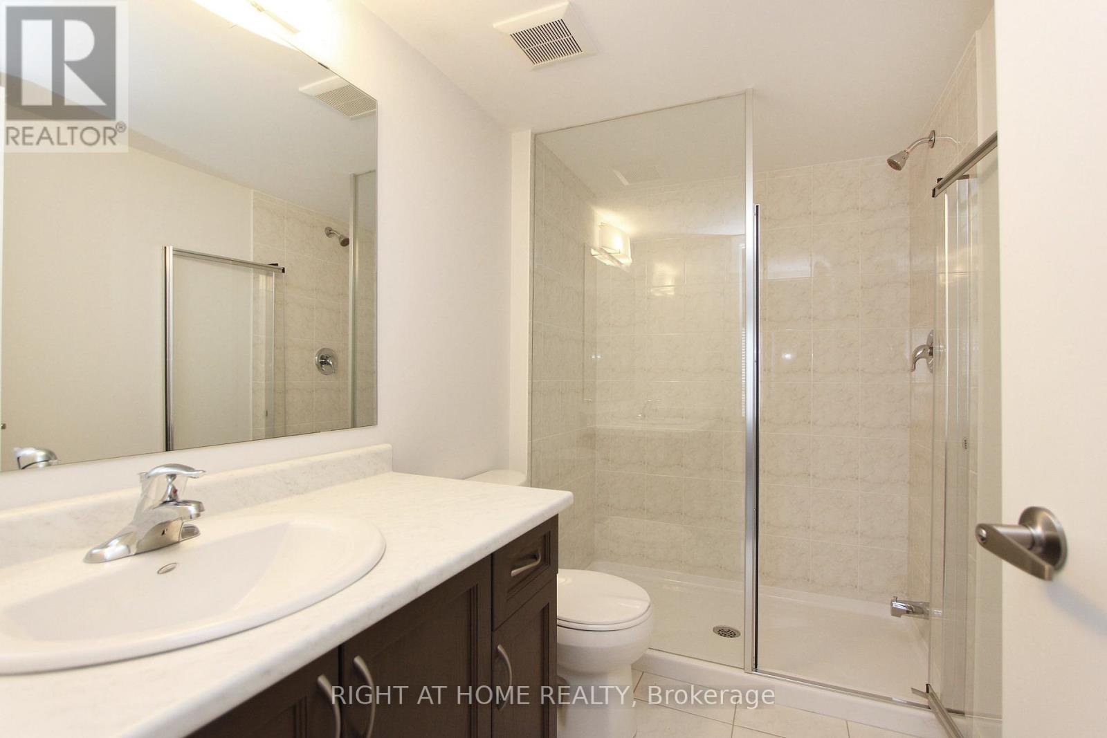 405 - 1460 Whites Road, Pickering, Ontario  L1V 1R4 - Photo 15 - E13827072