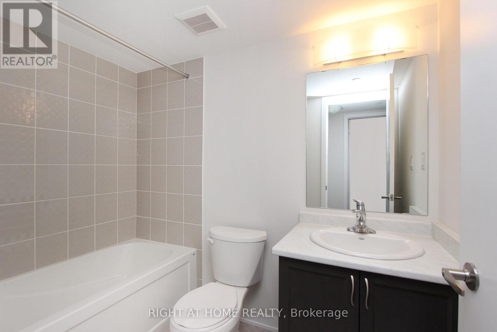 405 - 1460 Whites Road, Pickering, Ontario  L1V 1R4 - Photo 17 - E13827072