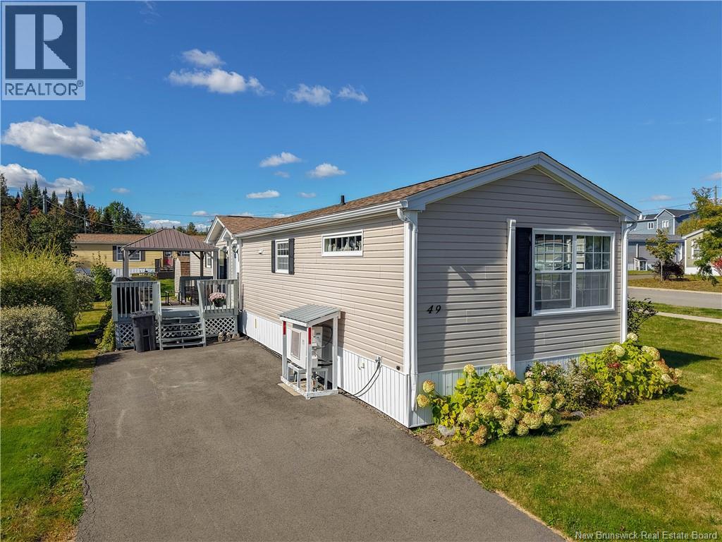 <h3>$270,000</h3><p>49 Nason Street, Fredericton, New Brunswick</p>