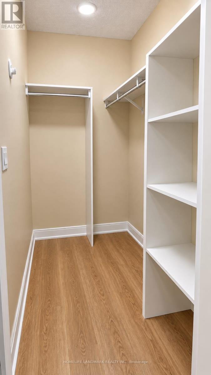 1022 - 135 Village Green Square, Toronto, Ontario  M1S 0G3 - Photo 18 - E13826828