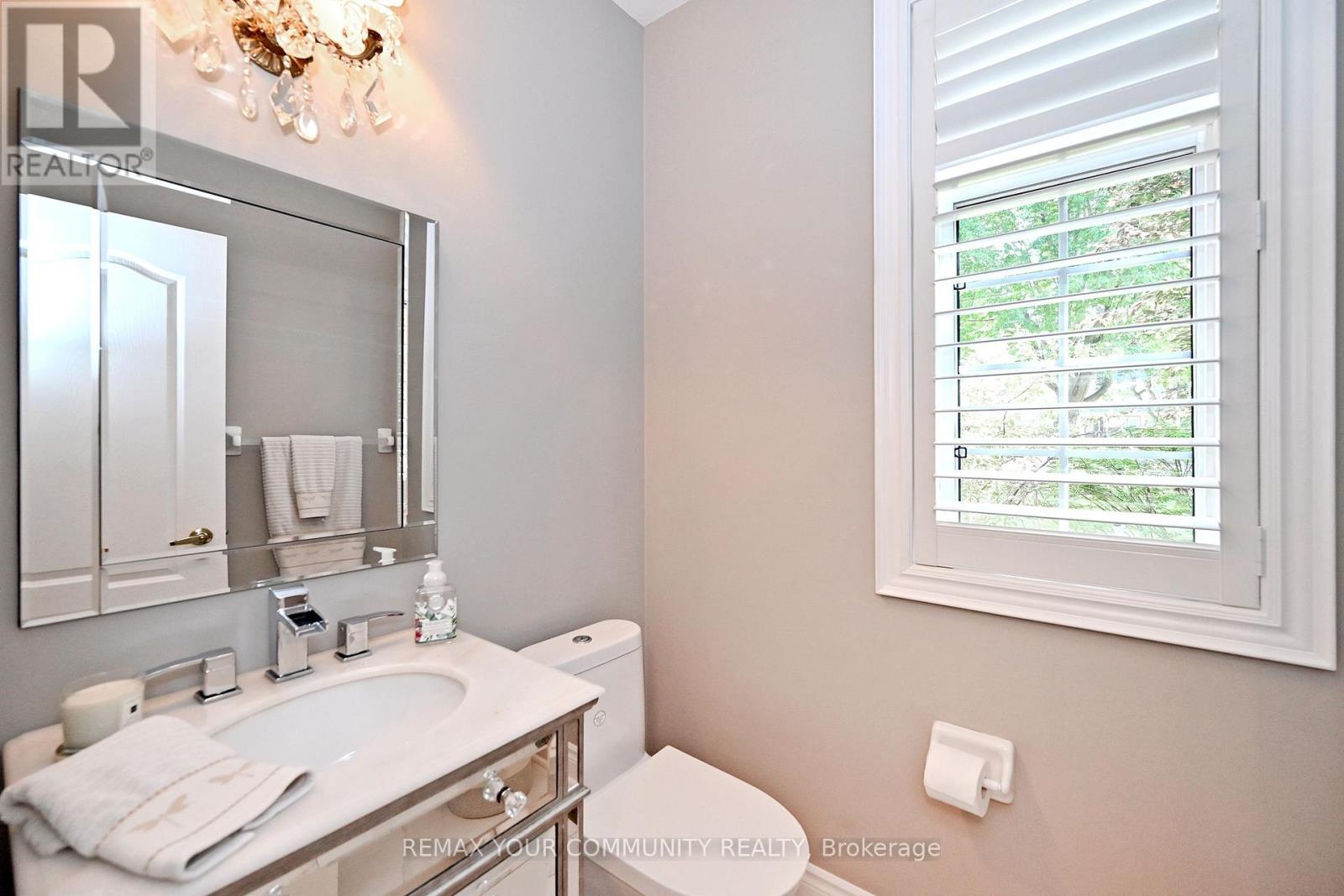 2 Winterberry Drive, Markham, Ontario  L3S 4G3 - Photo 13 - N13751396