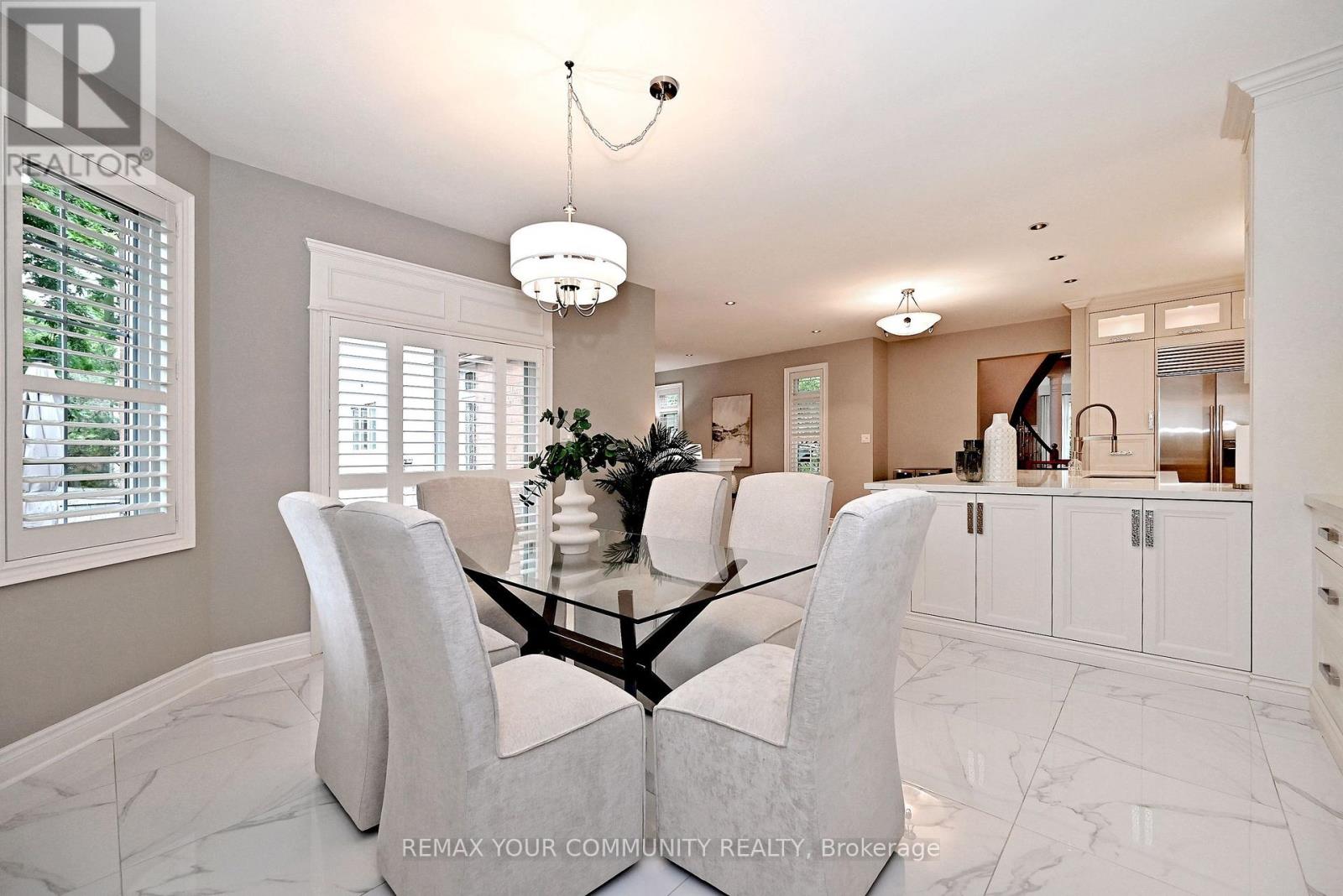 2 Winterberry Drive, Markham, Ontario  L3S 4G3 - Photo 19 - N13751396