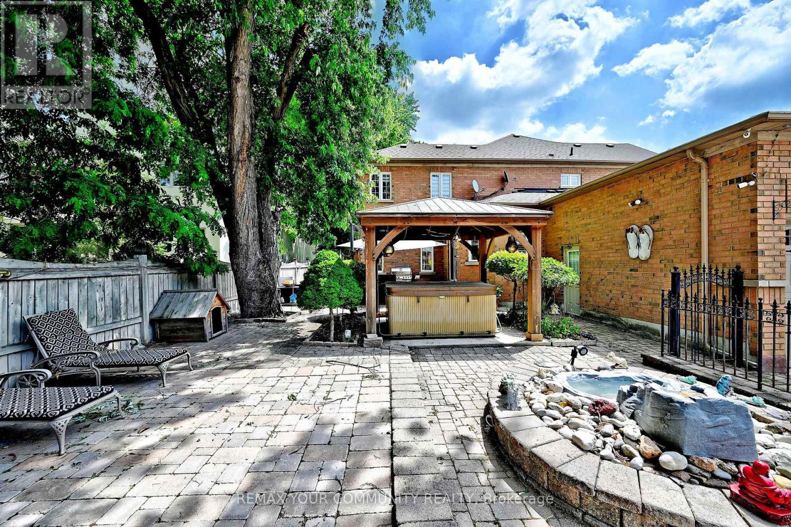 2 Winterberry Drive, Markham, Ontario  L3S 4G3 - Photo 40 - N13751396