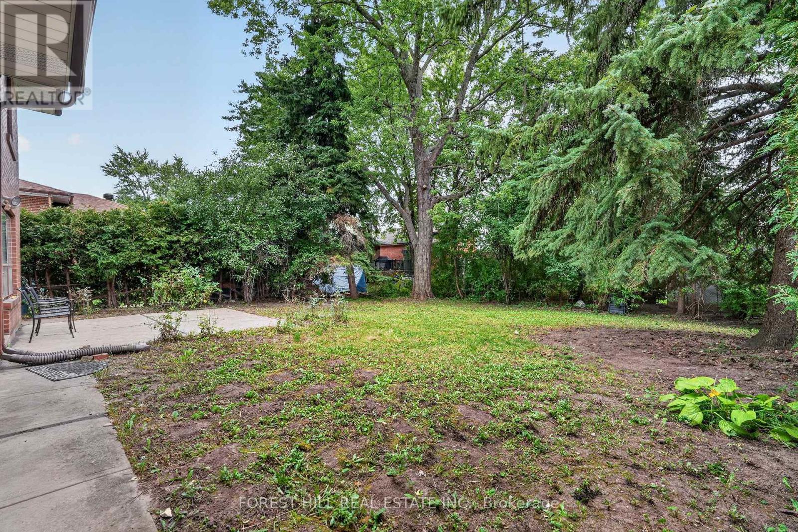 169 Overbrook Place, Toronto, Ontario  M3H 4R2 - Photo 23 - C13825486