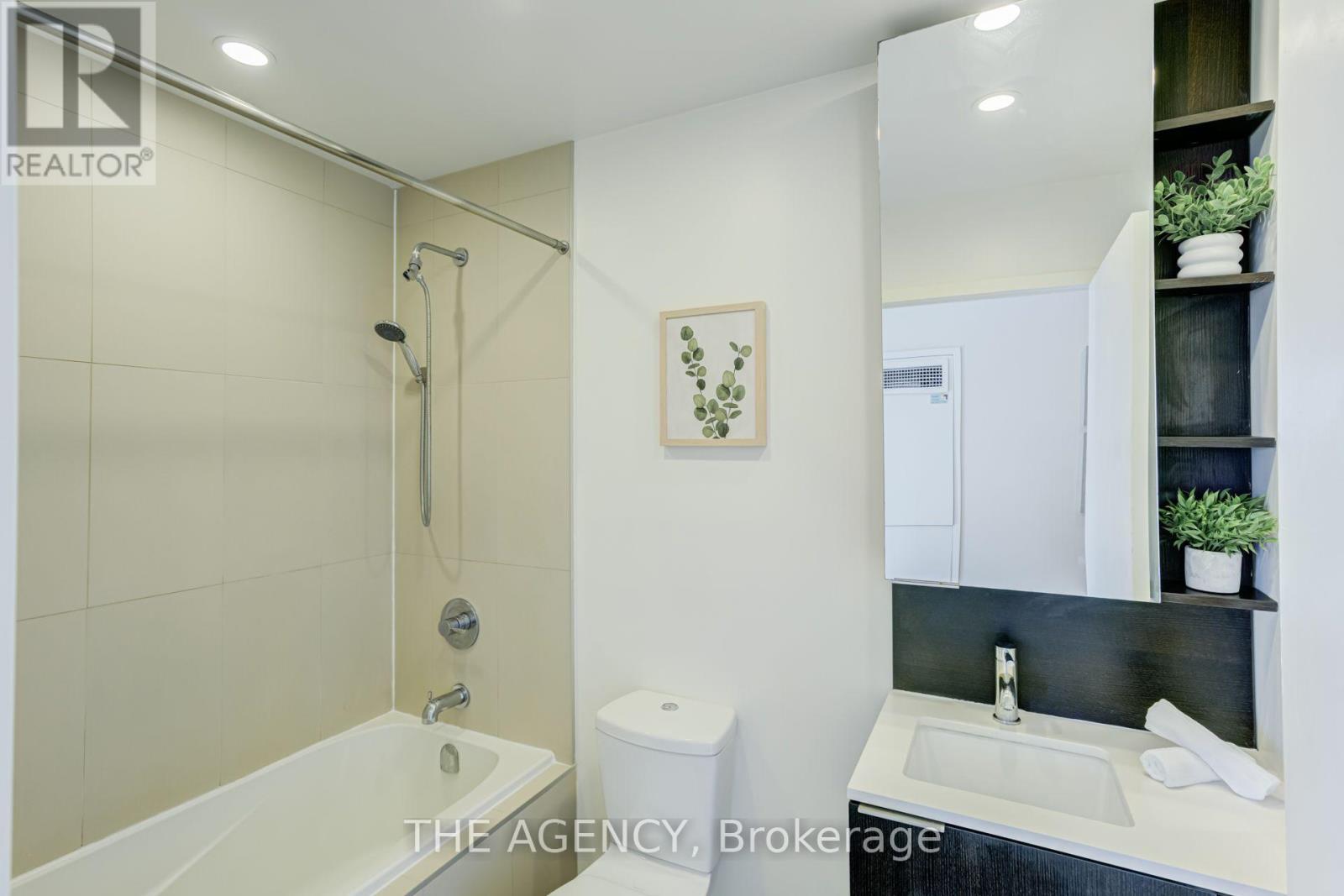 705 - 55 Regent Park Boulevard, Toronto, Ontario  M5A 0C2 - Photo 16 - C13826270