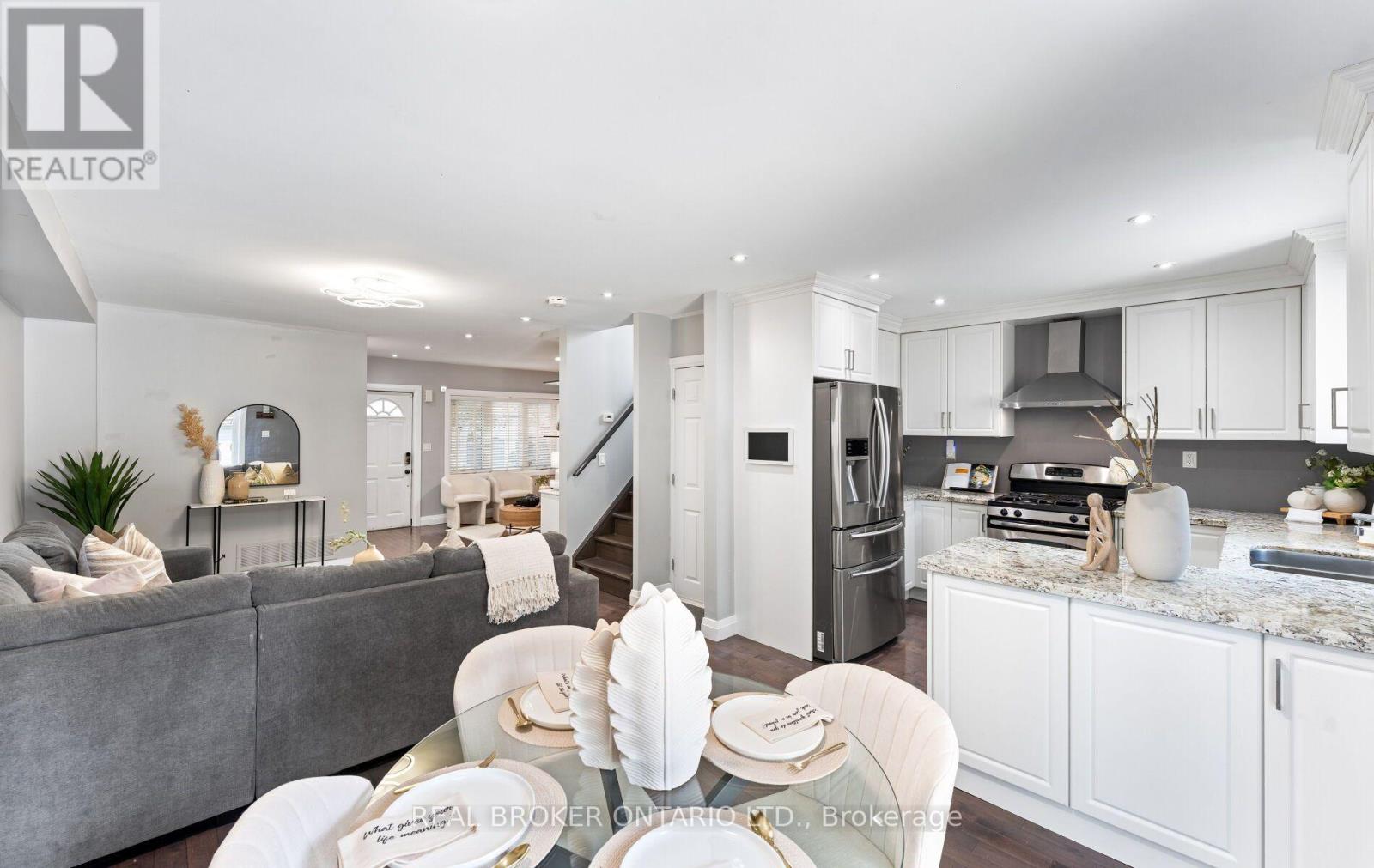 26 Roxaline Street, Toronto, Ontario  M9P 2Y9 - Photo 15 - W13822250