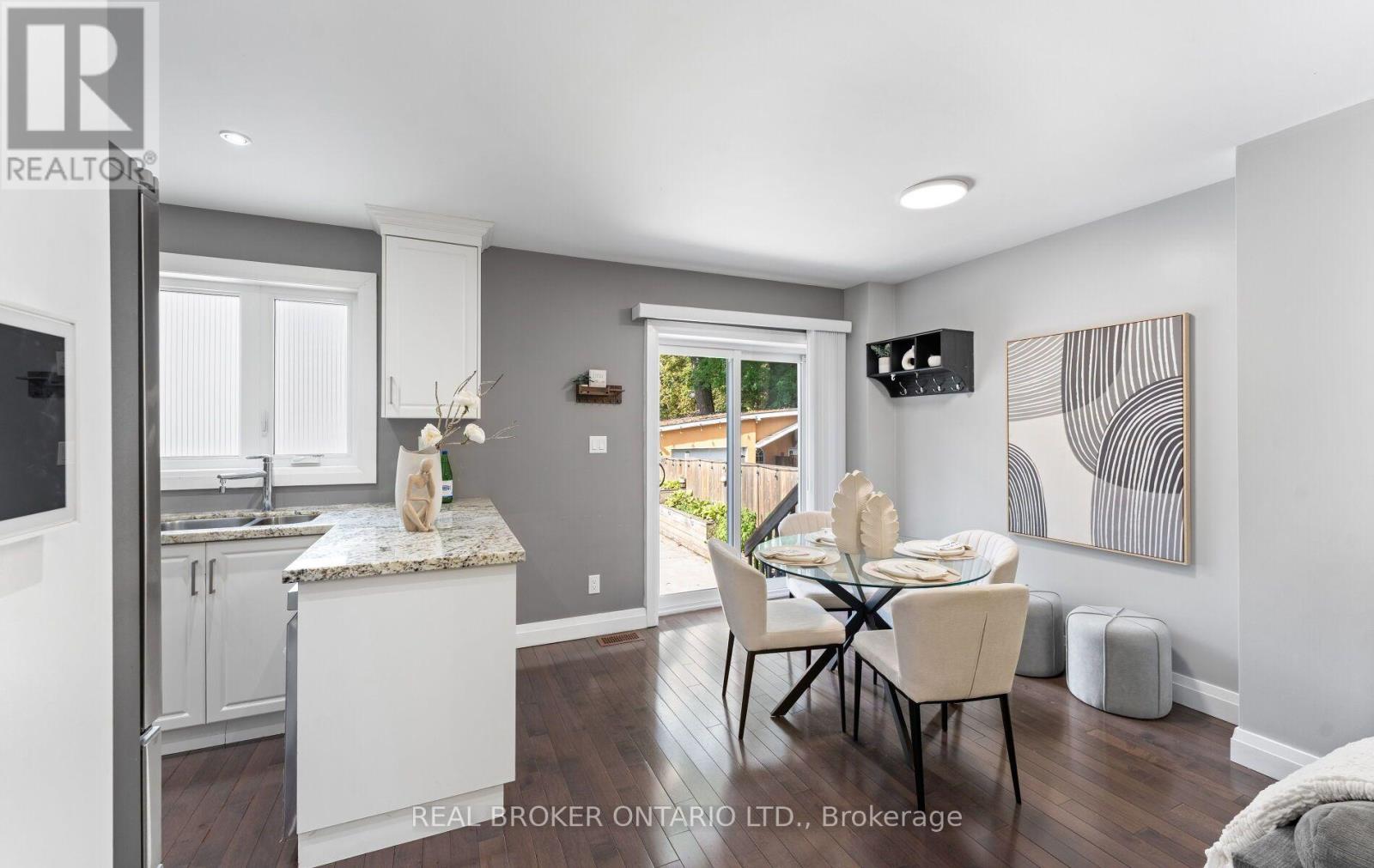 26 Roxaline Street, Toronto, Ontario  M9P 2Y9 - Photo 21 - W13822250