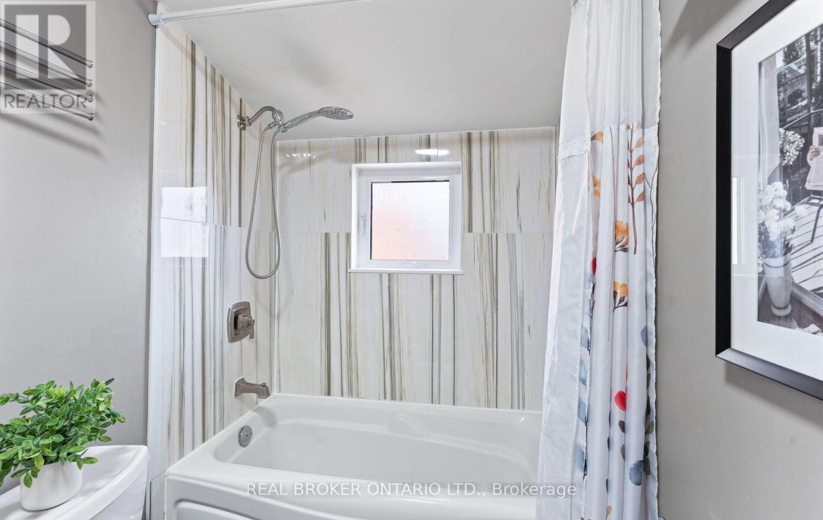 26 Roxaline Street, Toronto, Ontario  M9P 2Y9 - Photo 26 - W13822250
