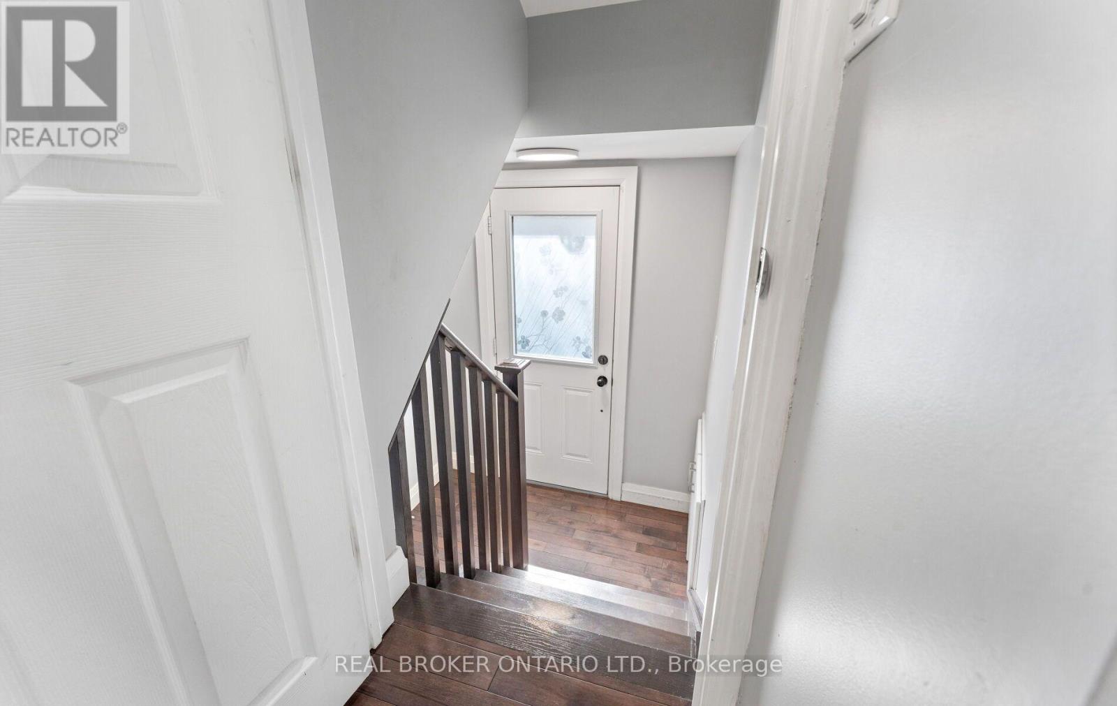 26 Roxaline Street, Toronto, Ontario  M9P 2Y9 - Photo 33 - W13822250