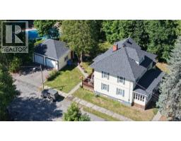 12 Matheson Avenue, Edmundston, New Brunswick