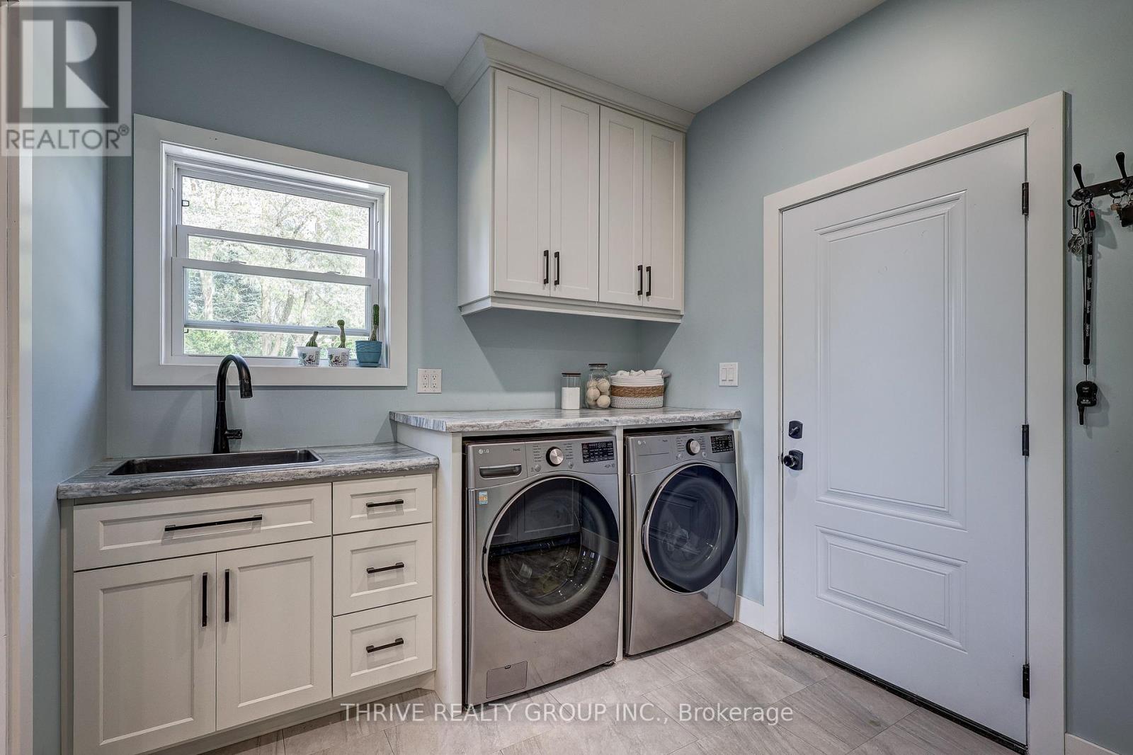 5178 Glendon Drive, Southwest Middlesex, Ontario  N0L 1A0 - Photo 16 - X13827022