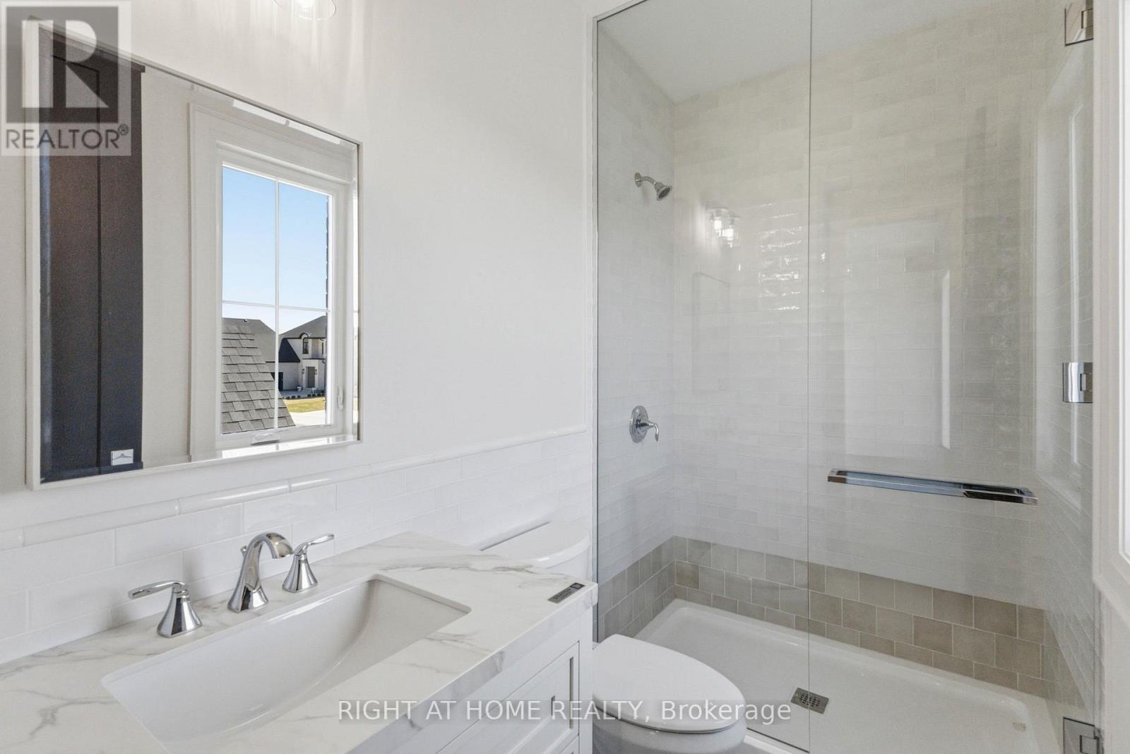 326 Manhattan Drive, London South, Ontario  N6K 4M7 - Photo 45 - X13827084
