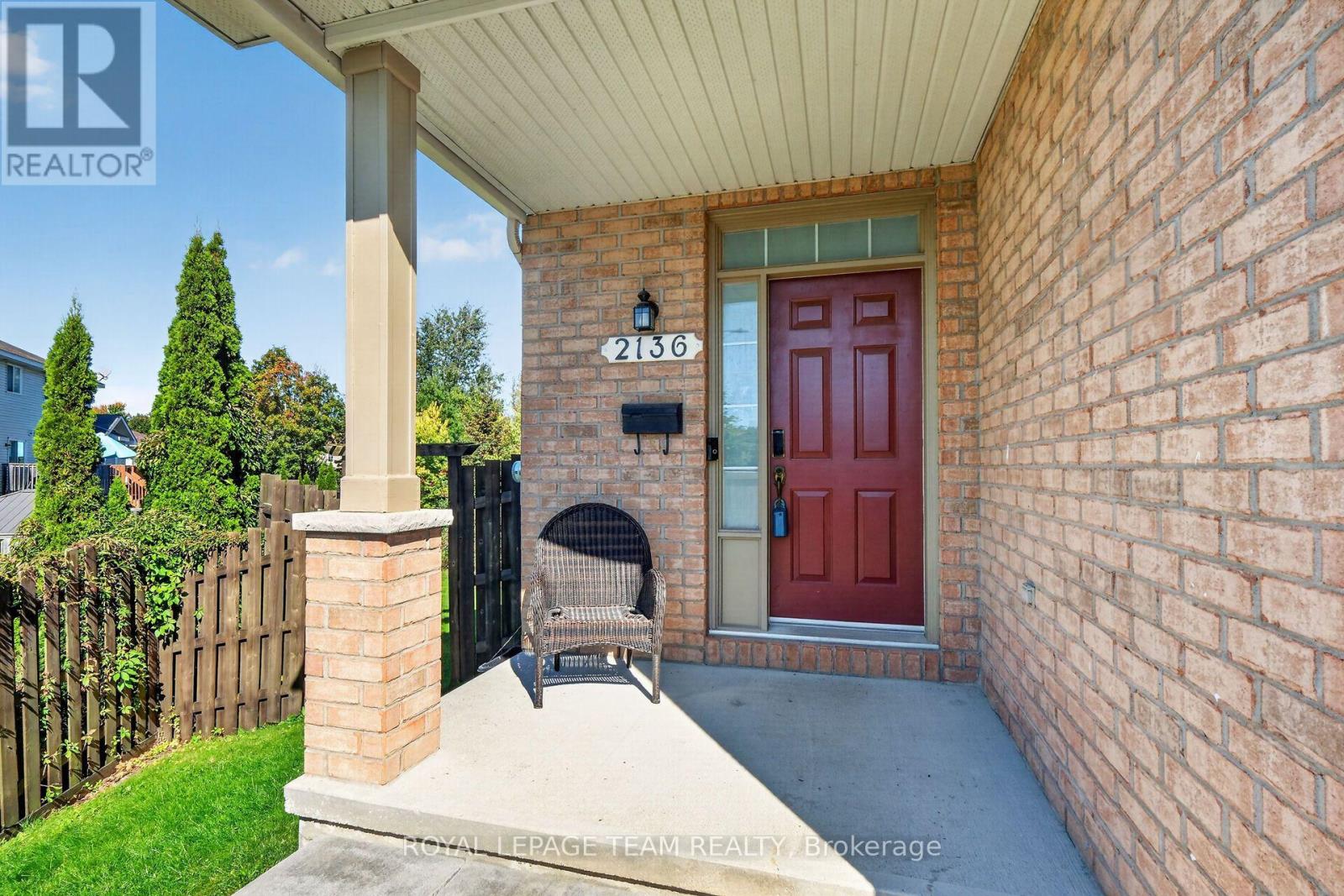 2136 Bergamot Circle, Ottawa, Ontario  K4A 4R4 - Photo 2 - X13827074