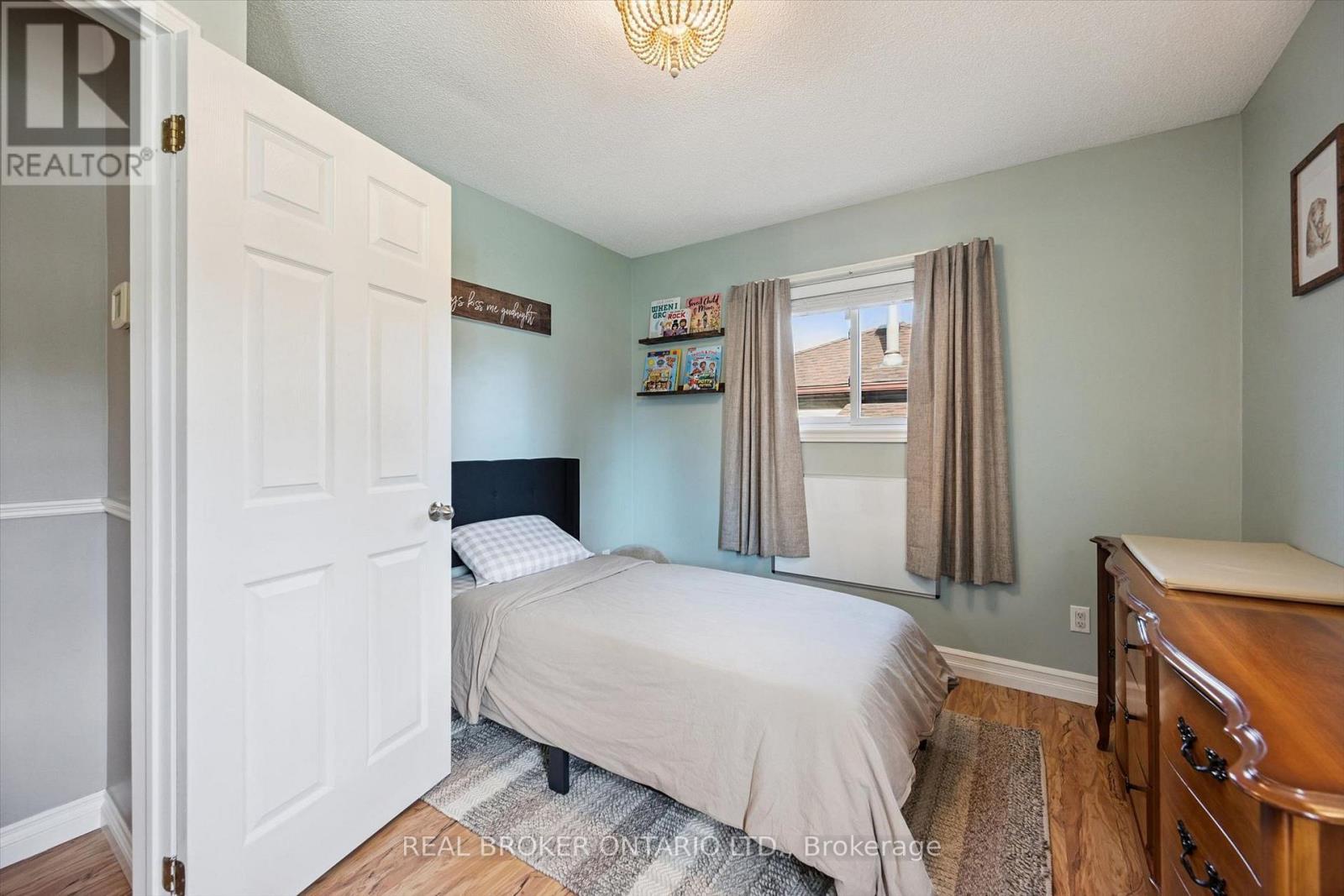 108 Canrobert Street, Woodstock (Woodstock - South), Ontario  N4S 8X5 - Photo 15 - X13827040