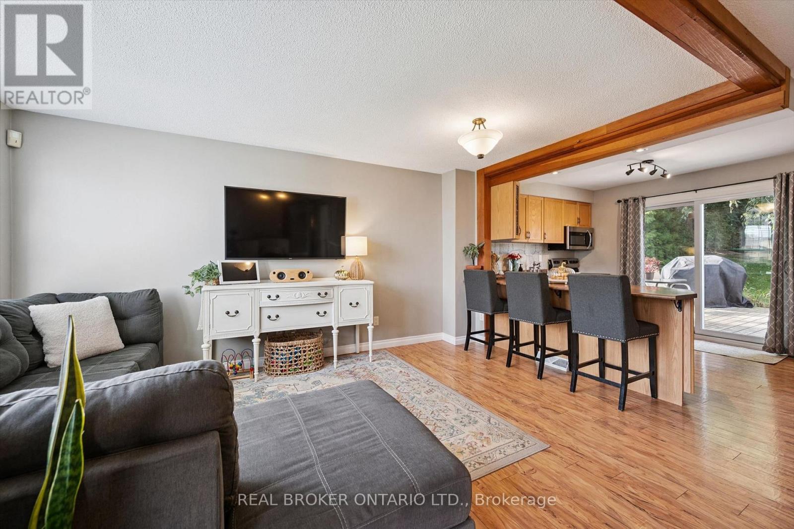 108 Canrobert Street, Woodstock (Woodstock - South), Ontario  N4S 8X5 - Photo 7 - X13827040