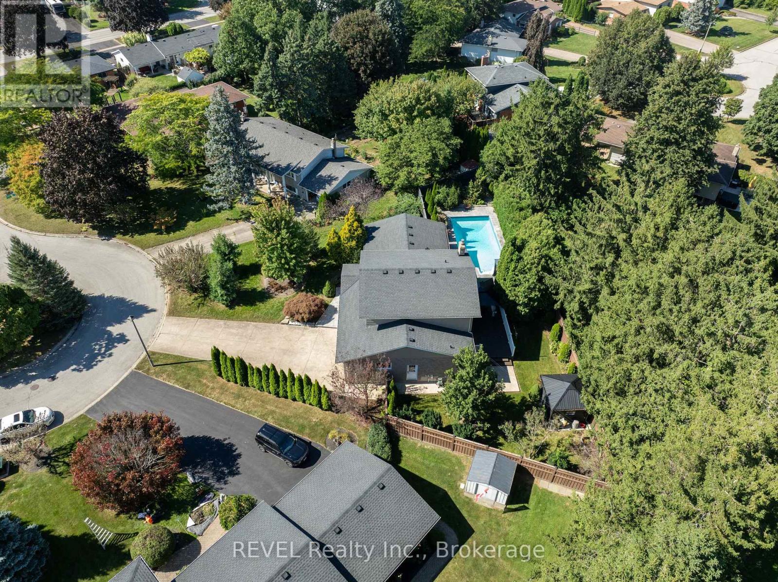 5 Tottenham Court, Niagara-On-The-Lake (Town), Ontario  L0S 1J0 - Photo 4 - X13827056