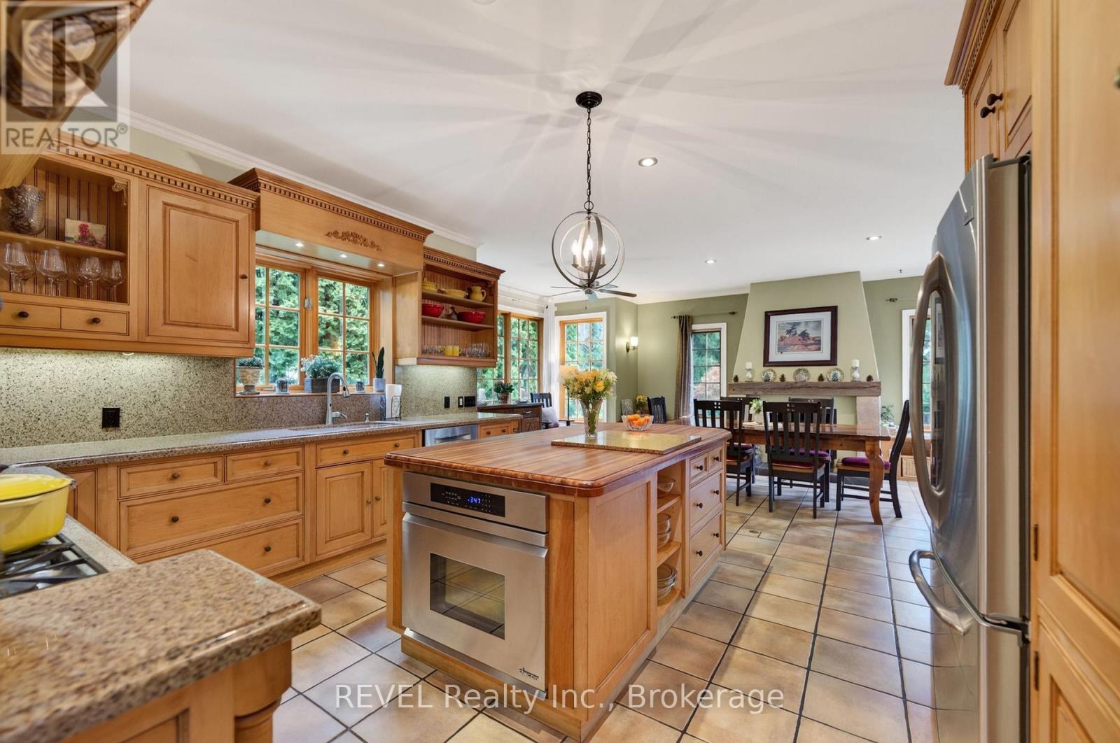 169 John Street W, Niagara-On-The-Lake, Ontario  L0S 1J0 - Photo 18 - X13827058
