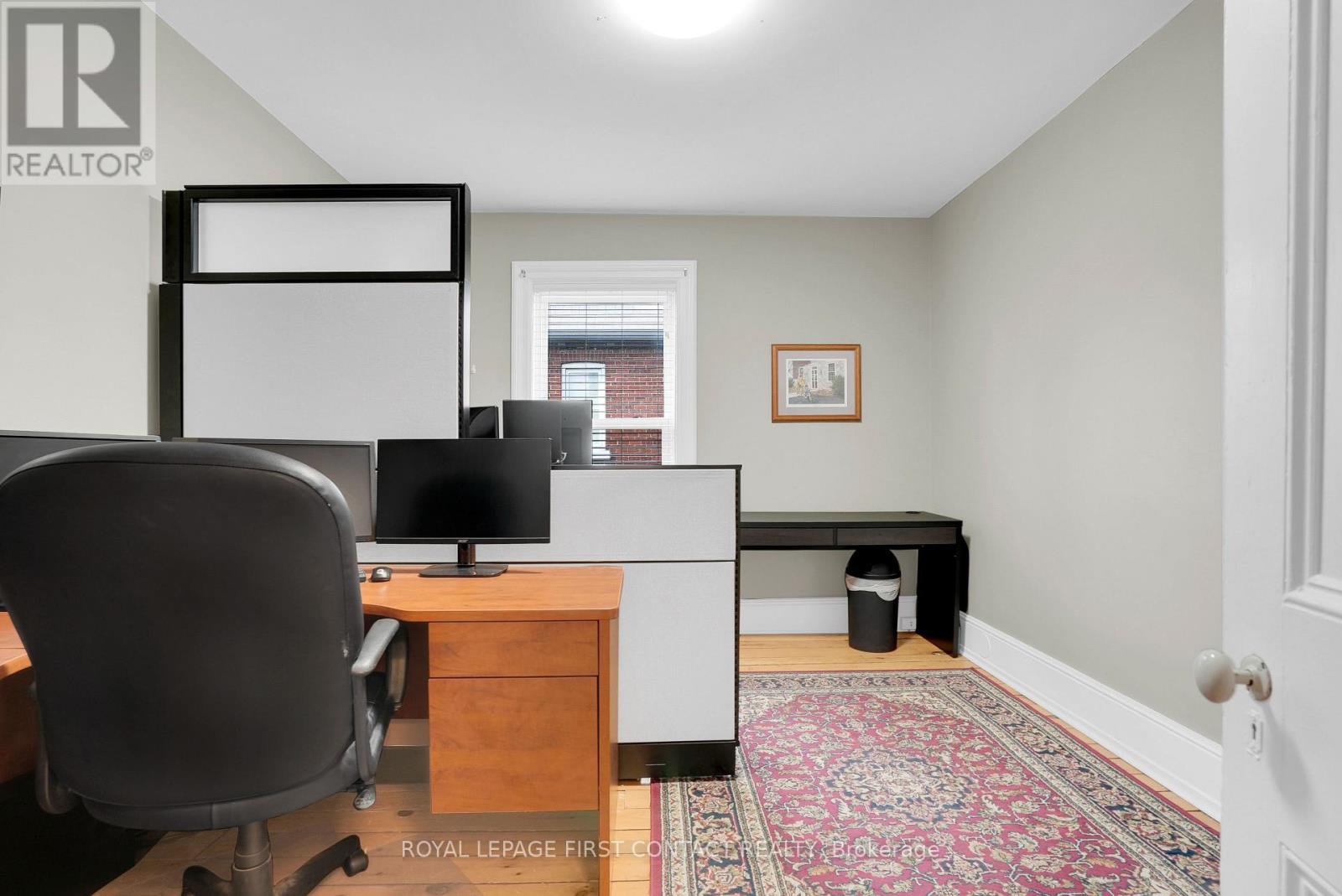177 Dunlop Street W, Barrie (Queen's Park), Ontario  L4N 1B4 - Photo 14 - S13827060