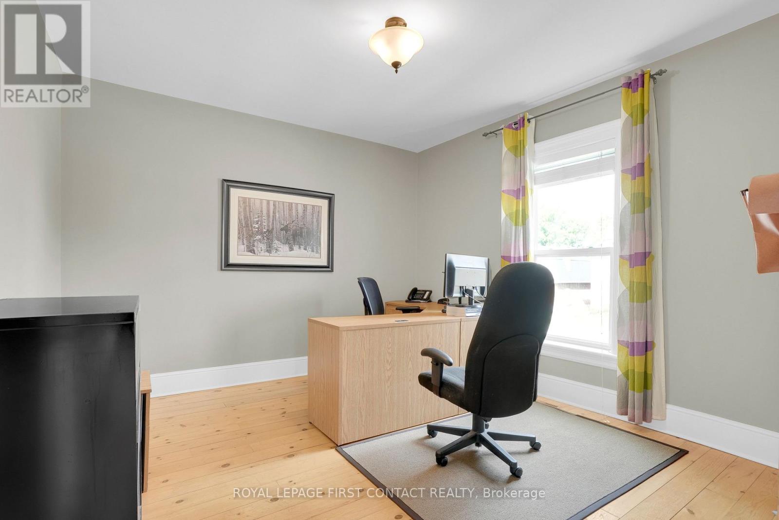 177 Dunlop Street W, Barrie (Queen's Park), Ontario  L4N 1B4 - Photo 16 - S13827060