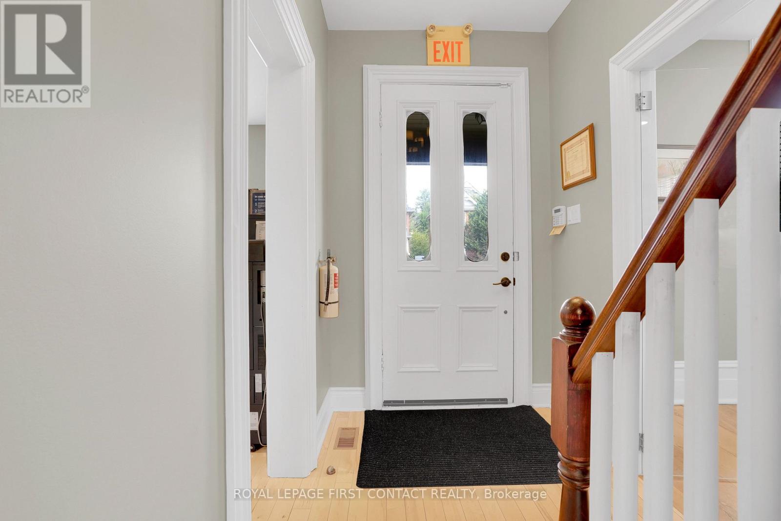 177 Dunlop Street W, Barrie (Queen's Park), Ontario  L4N 1B4 - Photo 20 - S13827060