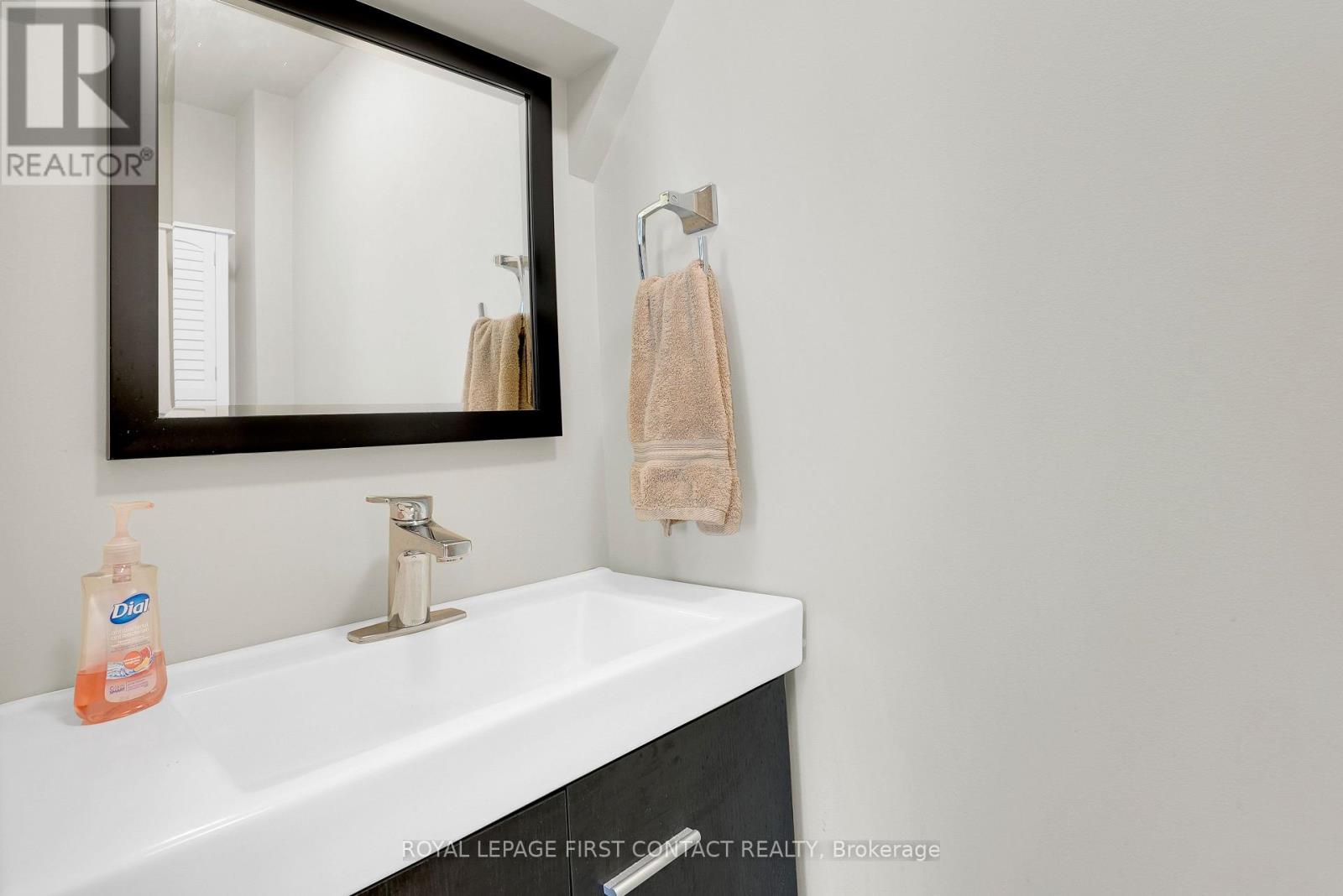 177 Dunlop Street W, Barrie (Queen's Park), Ontario  L4N 1B4 - Photo 24 - S13827060