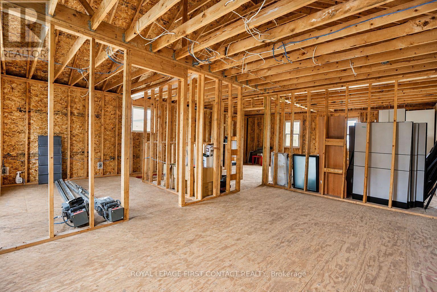 177 Dunlop Street W, Barrie (Queen's Park), Ontario  L4N 1B4 - Photo 26 - S13827060
