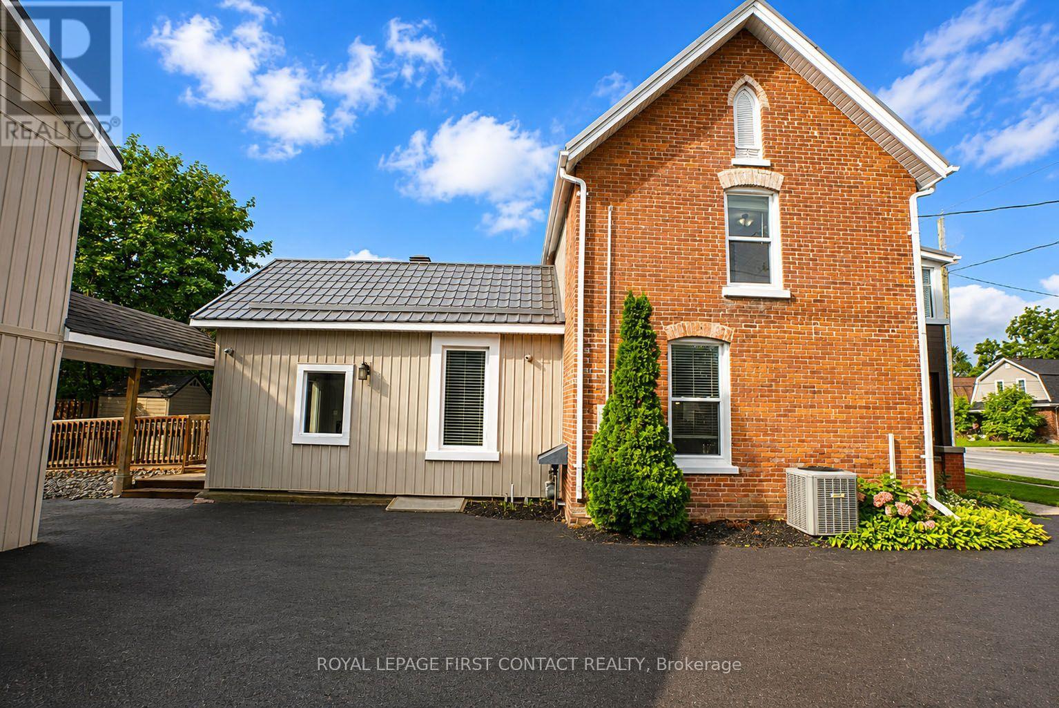 177 Dunlop Street W, Barrie (Queen's Park), Ontario  L4N 1B4 - Photo 4 - S13827060