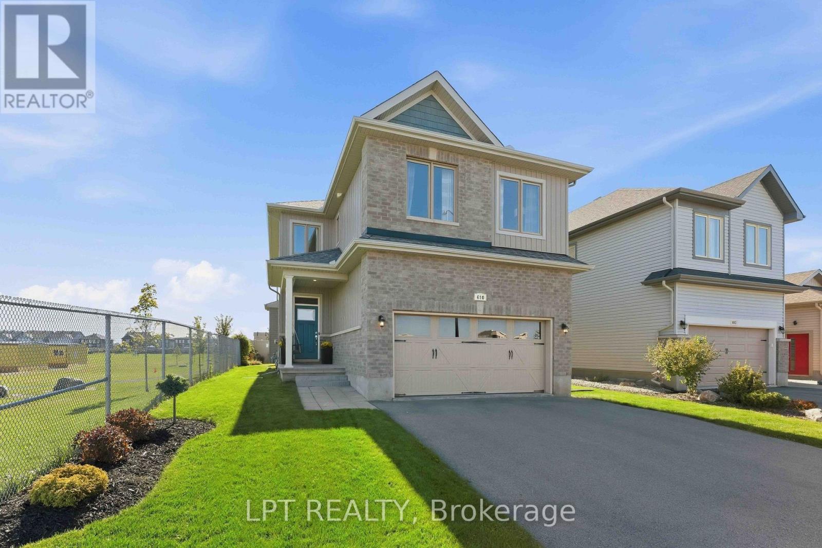 610 Cope Drive, Ottawa, Ontario  K2V 0E8 - Photo 1 - X13820512