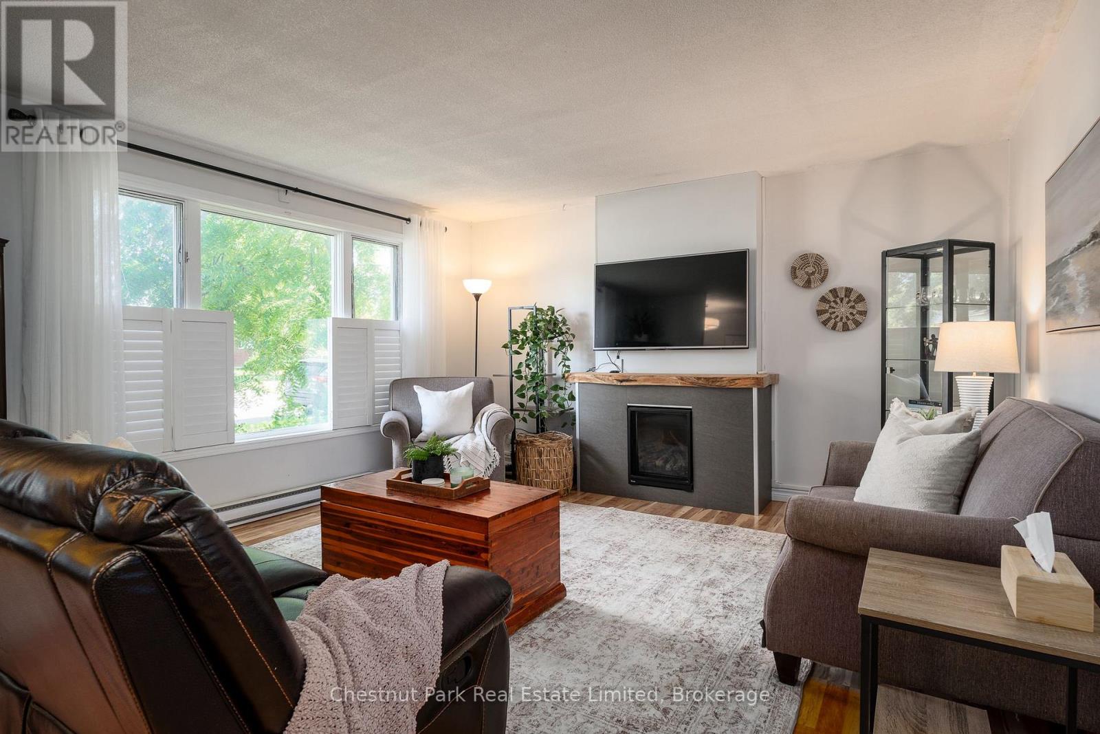 6 Spencer Street, Prince Edward County, Ontario  K0K 2T0 - Photo 6 - X13827132