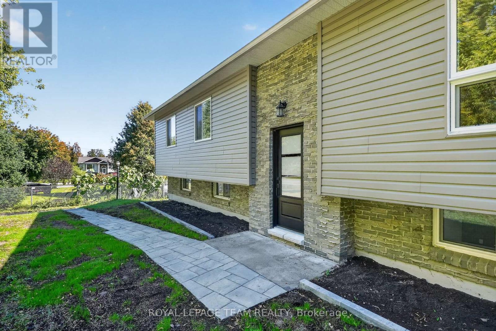 6614 Parkway Road, Ottawa, Ontario  K4P 1E5 - Photo 4 - X13827148