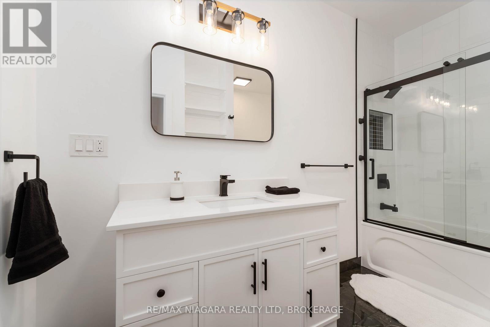4367 Ontario Street, Lincoln, Ontario  L0R 1B0 - Photo 25 - X13827134