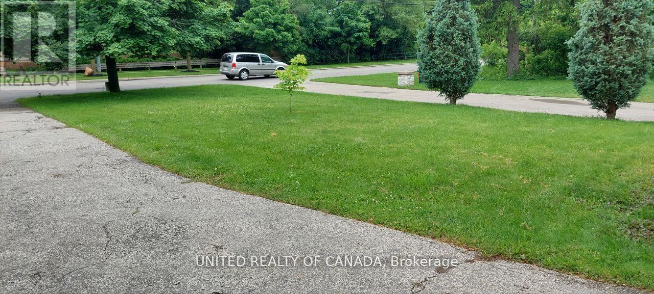 Main - 126 Weldrick Road W, Richmond Hill, Ontario  L4C 3V1 - Photo 18 - N13731766