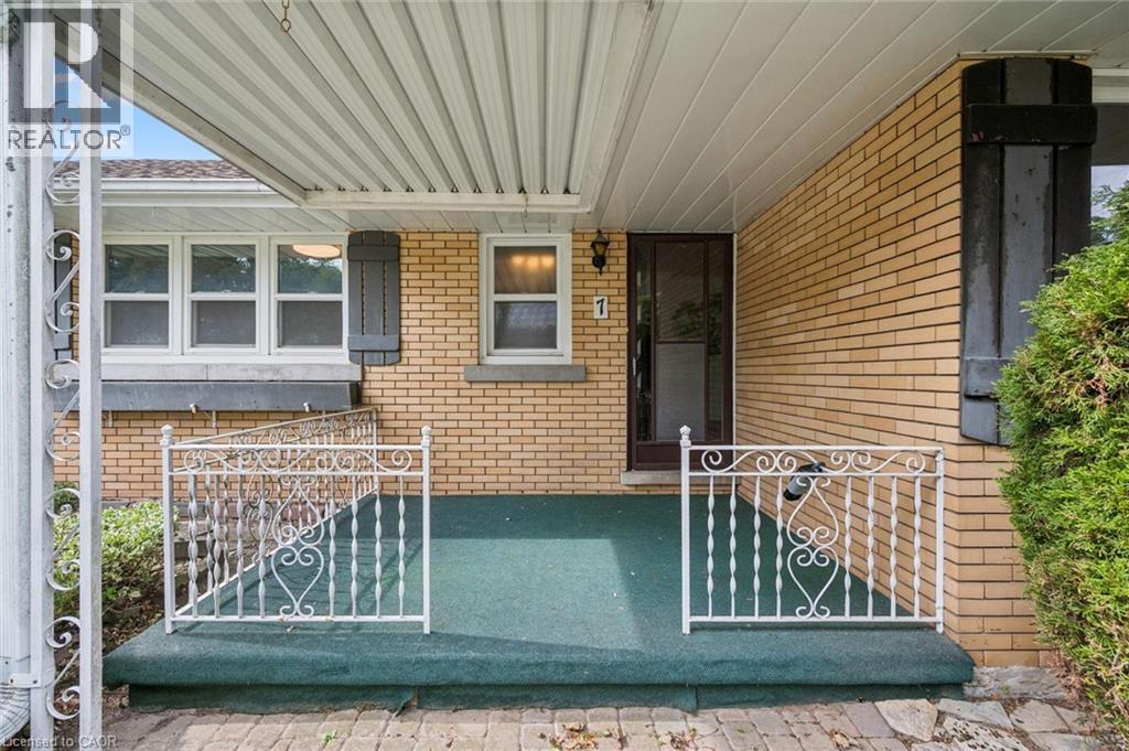 7 Admiral Road, Kitchener, Ontario  N2M 1R2 - Photo 8 - 40861863