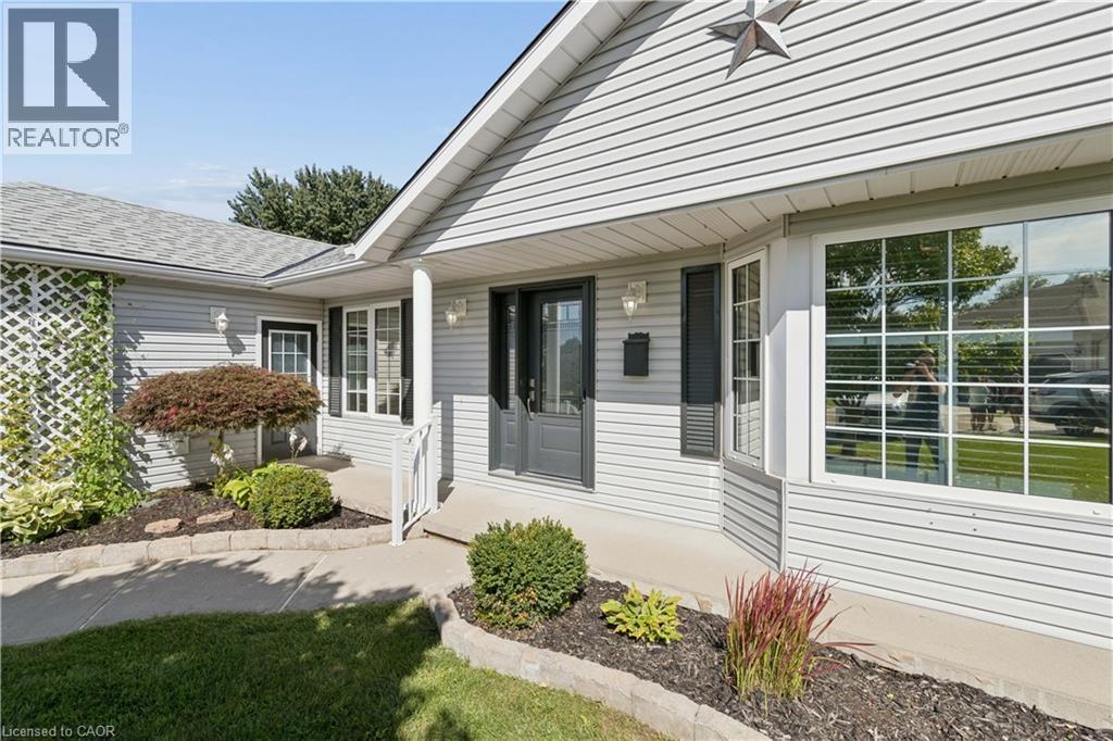 5 Eastview Place, New Hamburg, Ontario  N3A 2G4 - Photo 3 - 40862899