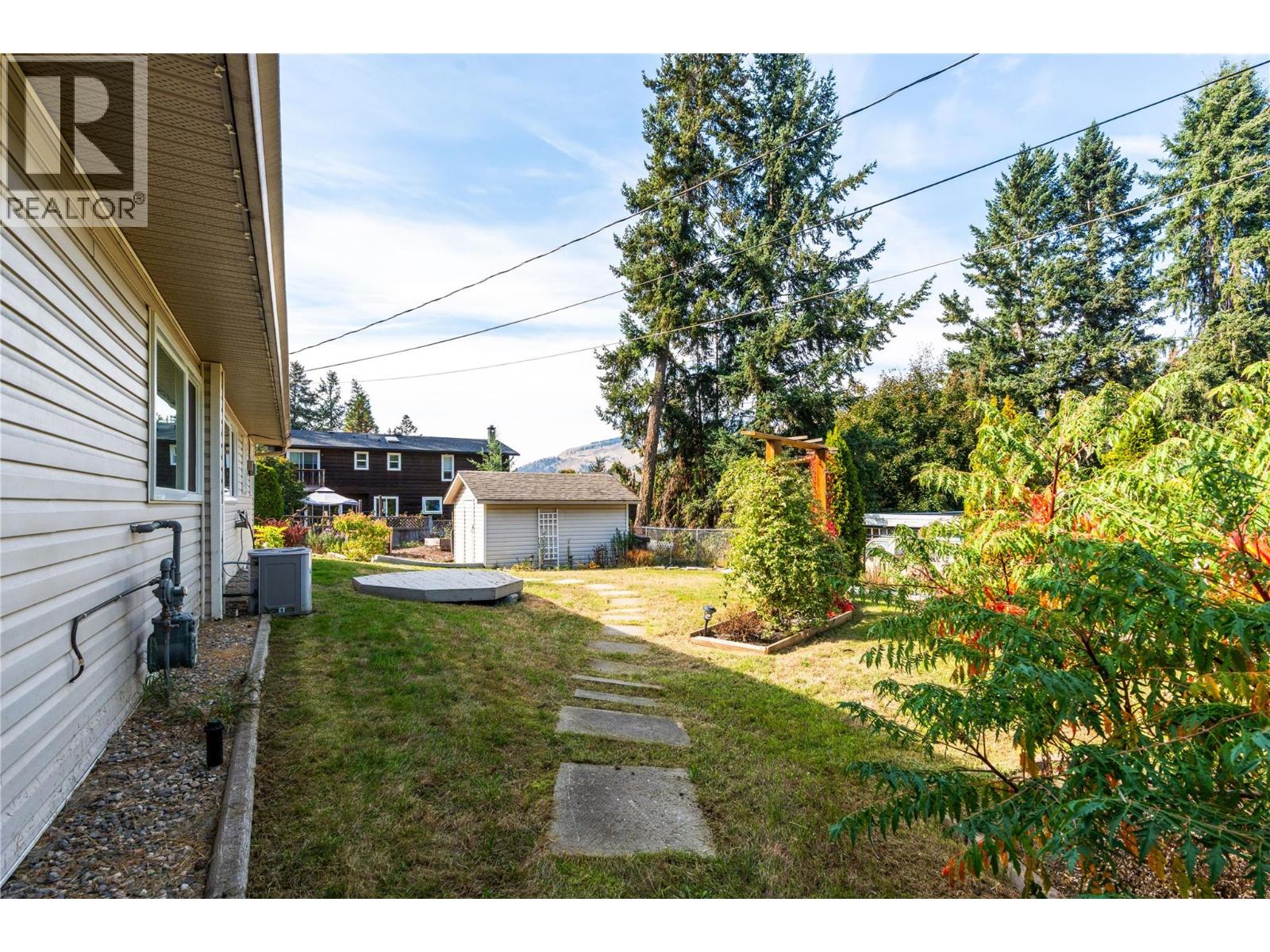 9434 Angus Drive, Coldstream, British Columbia  V1B 3G1 - Photo 33 - 10401420