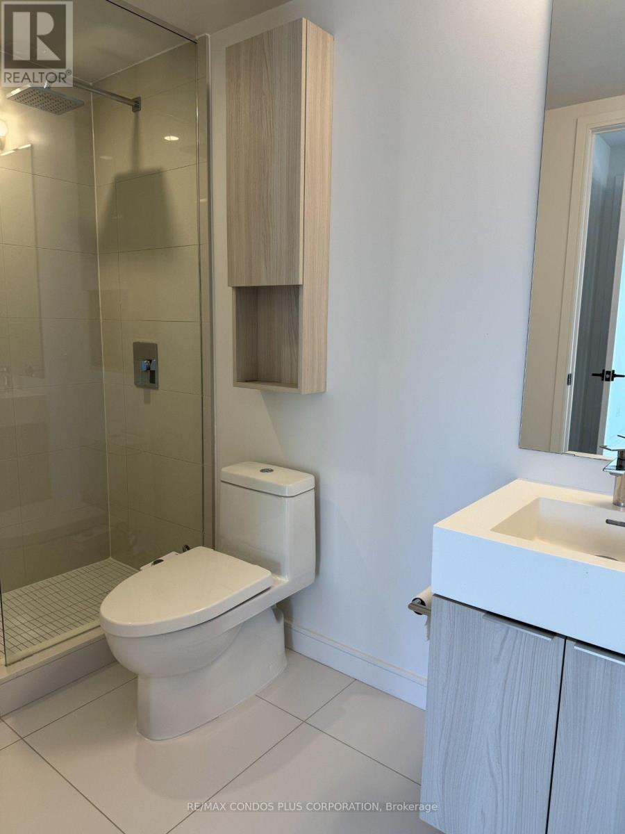 S705 - 180 Mill Street, Toronto, Ontario  M5A 0V6 - Photo 5 - C13825208