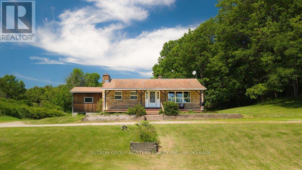 107 Granite Ridge Road, Lansdowne Village, Ontario