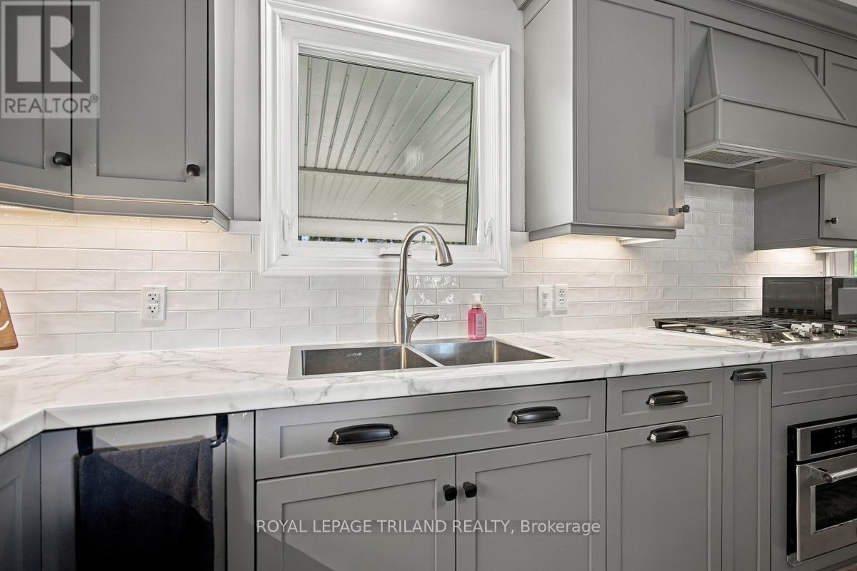 15198 St Ignatius Line, Chatham-Kent, Ontario  N0P 1C0 - Photo 11 - X13827206