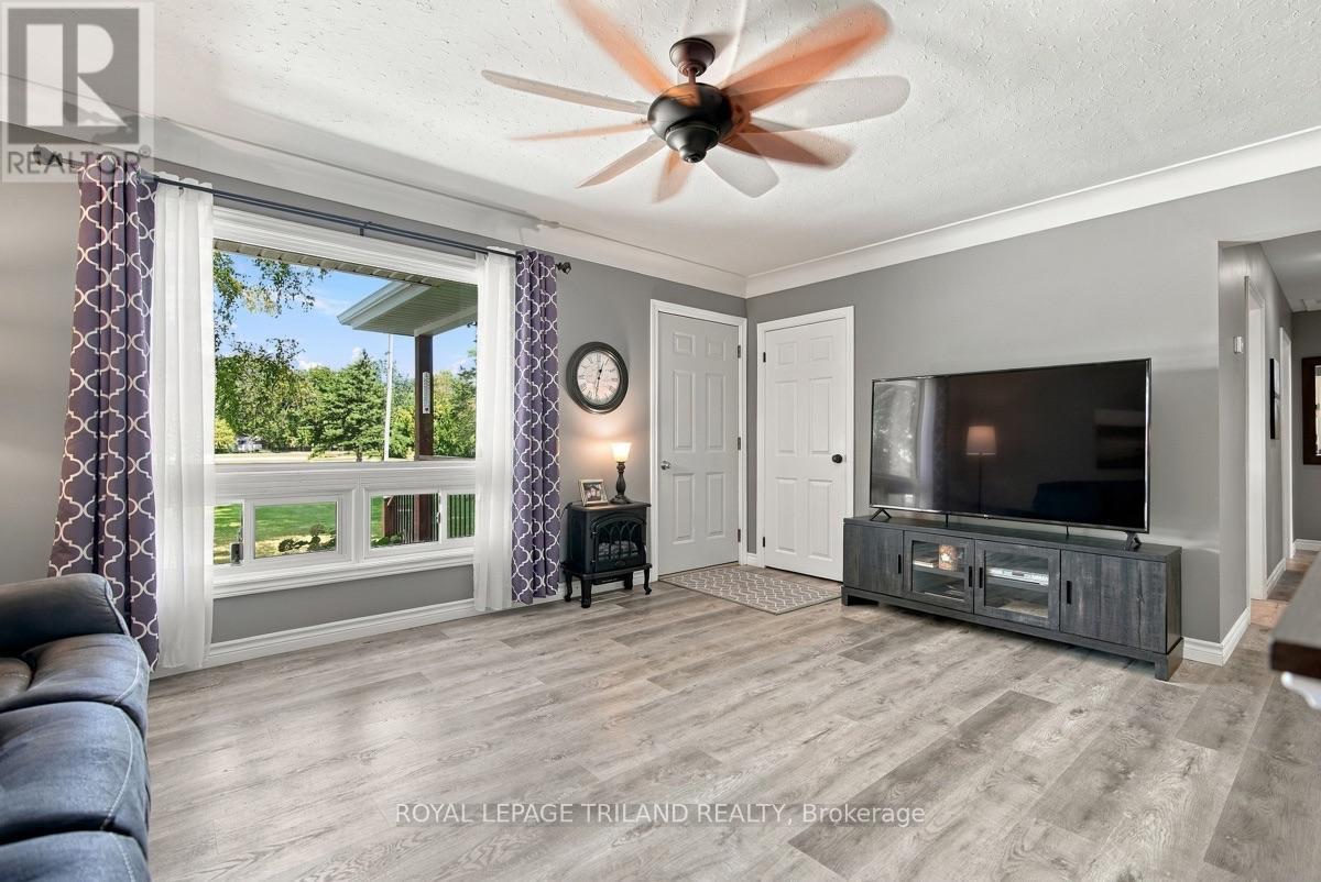 15198 St Ignatius Line, Chatham-Kent, Ontario  N0P 1C0 - Photo 6 - X13827206