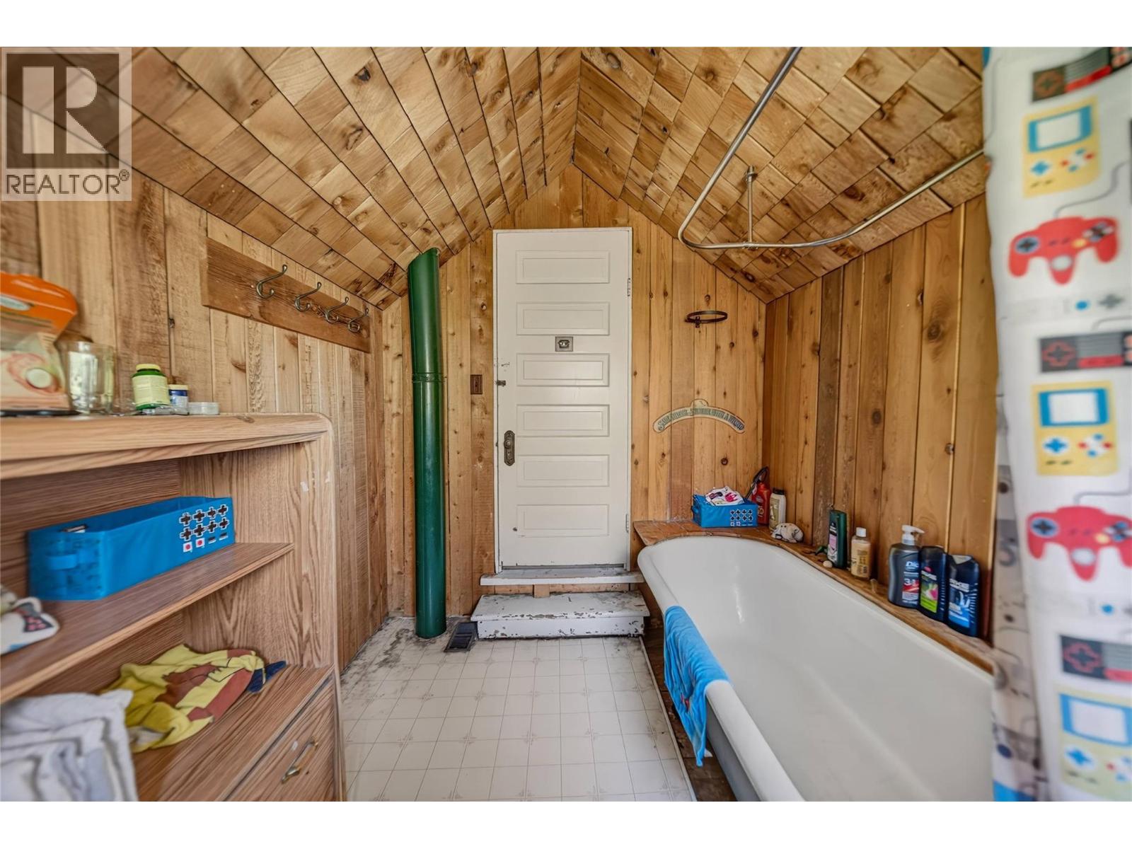 134 5th Avenue S, Cranbrook, British Columbia V1C 2G2 - Photo 35 - 10401786