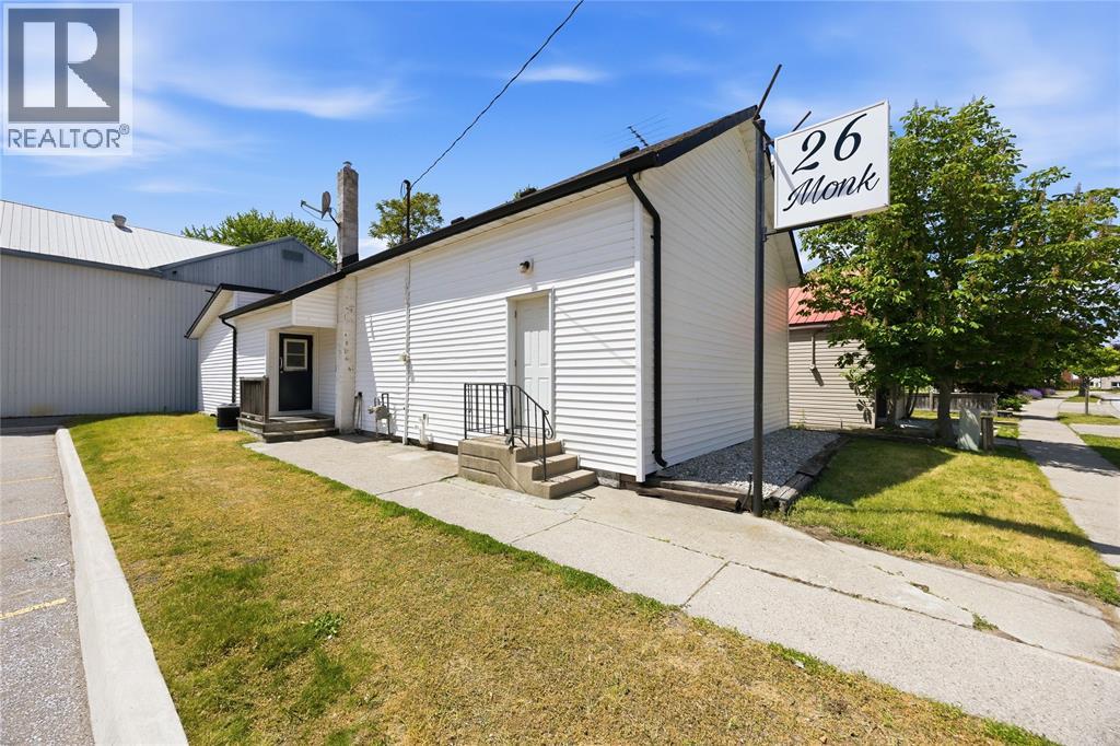 26 MONK STREET Point Edward Ontario Canada N7V1M7 2