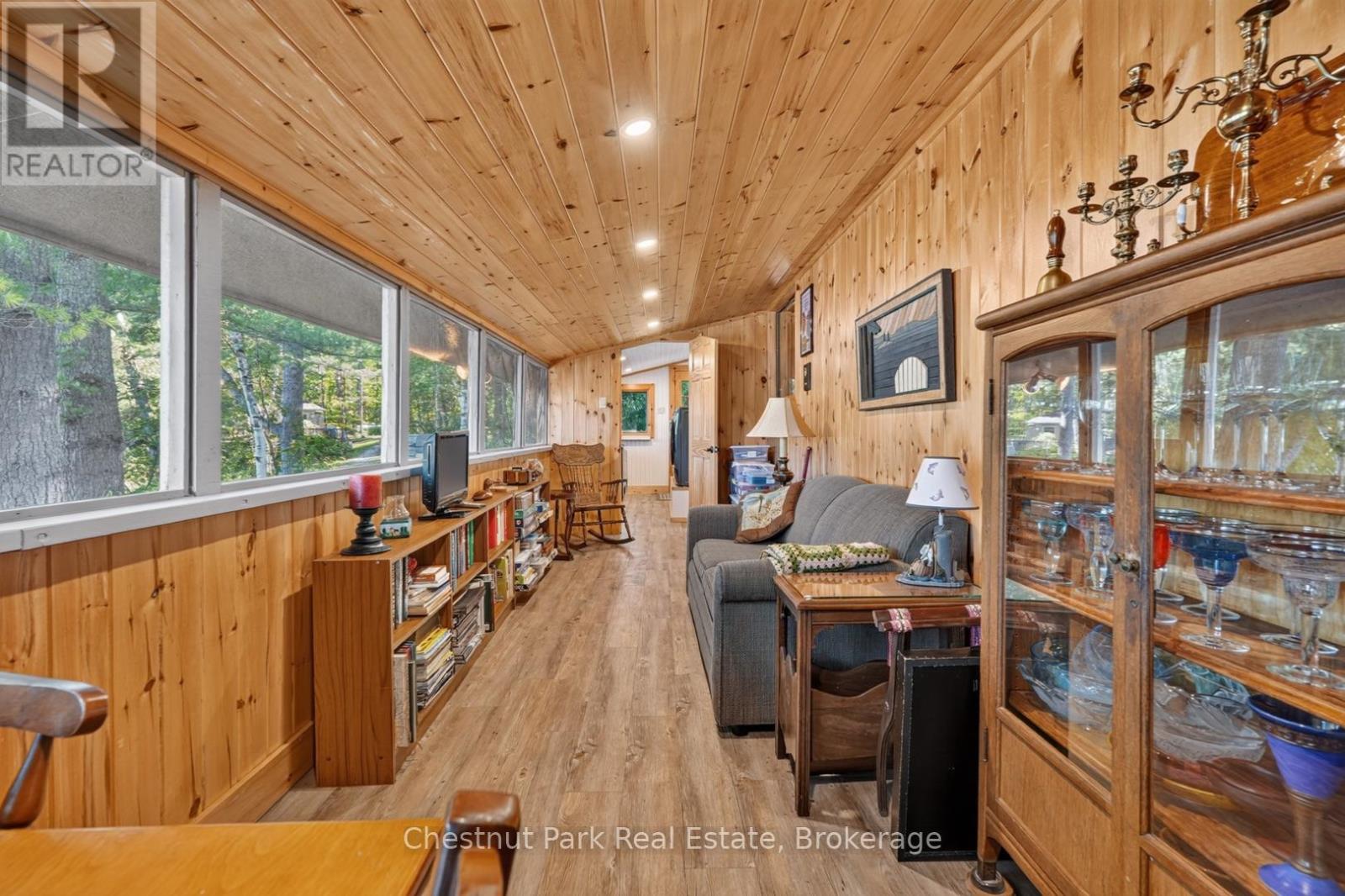 1048 Nora Lane, Gravenhurst, Ontario P1P 1R3 - Photo 23 - X13827204