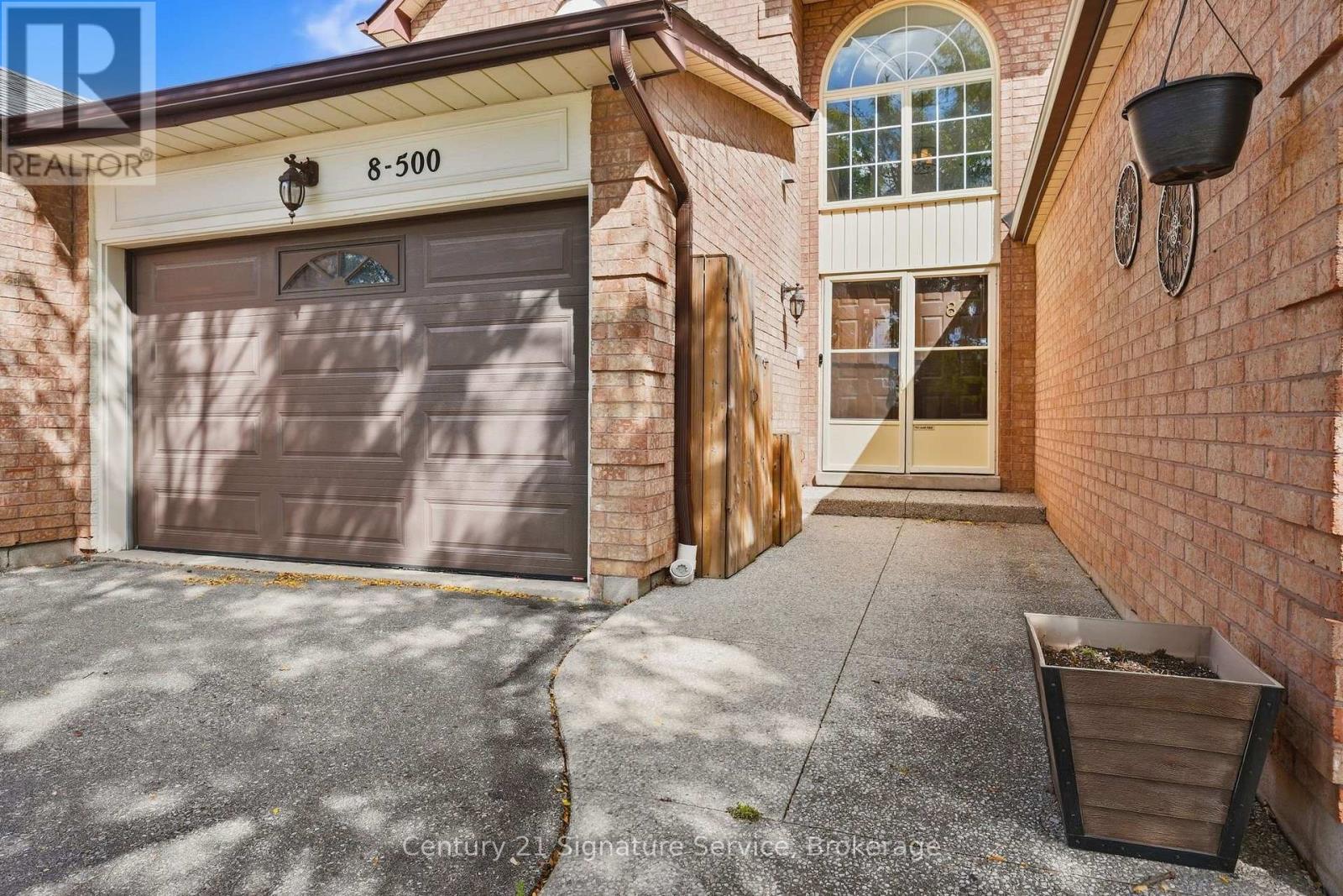 8 - 500 SILVERTHORNE CRESCENT, Mississauga, Ontario