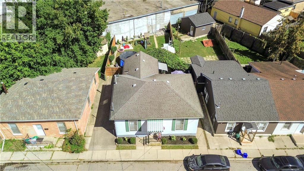 7 Halls Avenue, Brantford, Ontario  N3T 3X2 - Photo 31 - 40866253