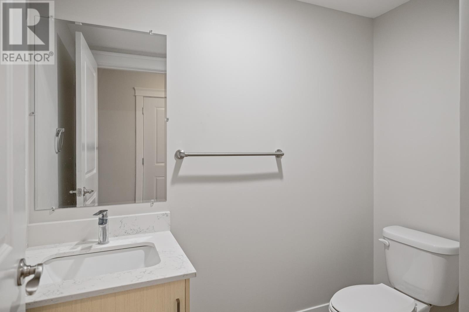 208 29 Stratford Road, Stratford, Prince Edward Island  C1B 1T4 - Photo 19 - 202624318