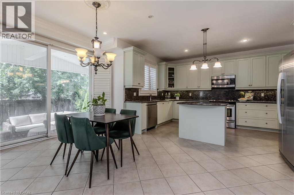 2194 Berwick Drive, Burlington, Ontario  L7M 5C3 - Photo 8 - 40861201