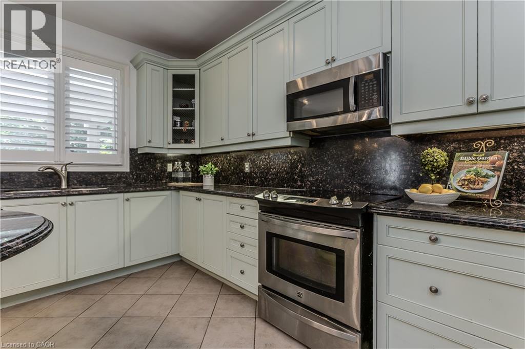 2194 Berwick Drive, Burlington, Ontario  L7M 5C3 - Photo 10 - 40861201