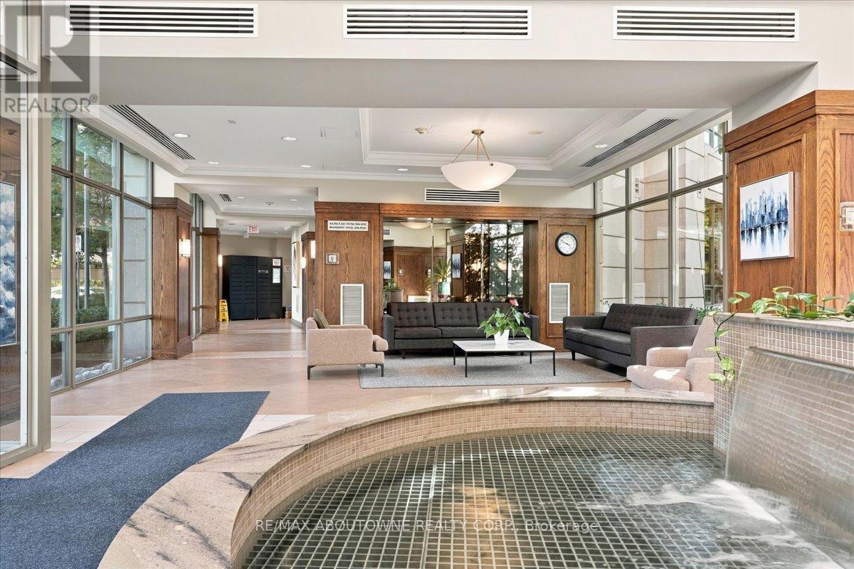 807 - 2391 Central Park Drive, Oakville, Ontario  L6H 0E4 - Photo 5 - W13811296