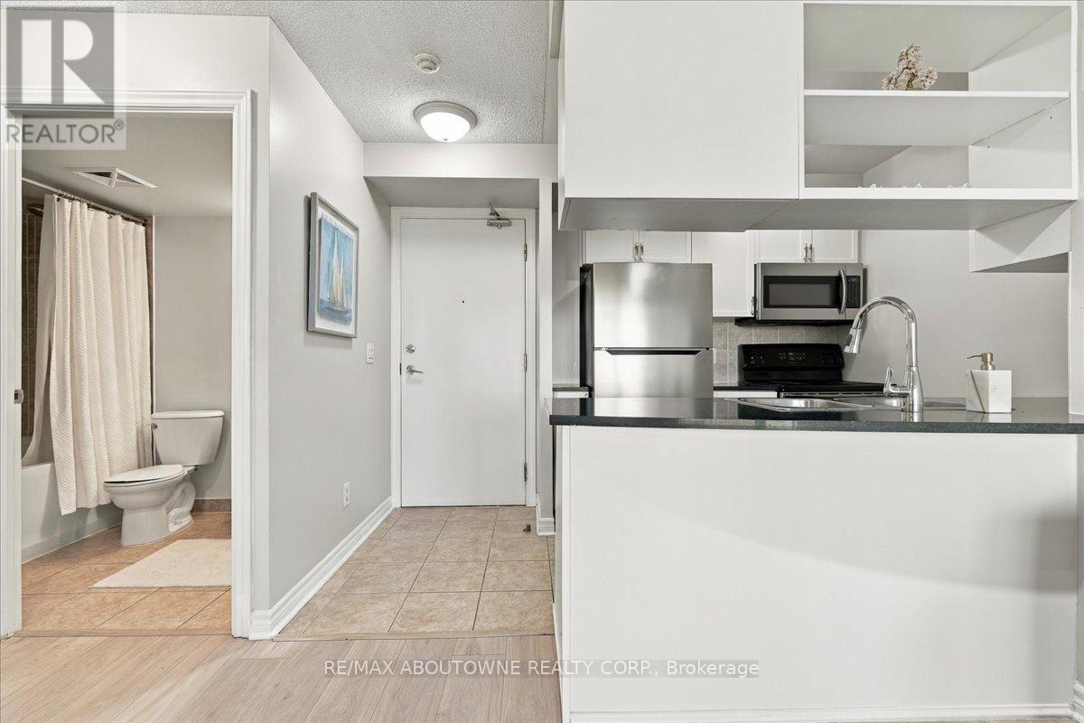 807 - 2391 Central Park Drive, Oakville, Ontario  L6H 0E4 - Photo 13 - W13811296